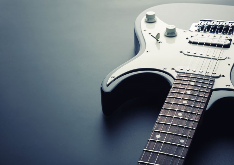 Gümüş Elektrogitar Duvar Kağıdı