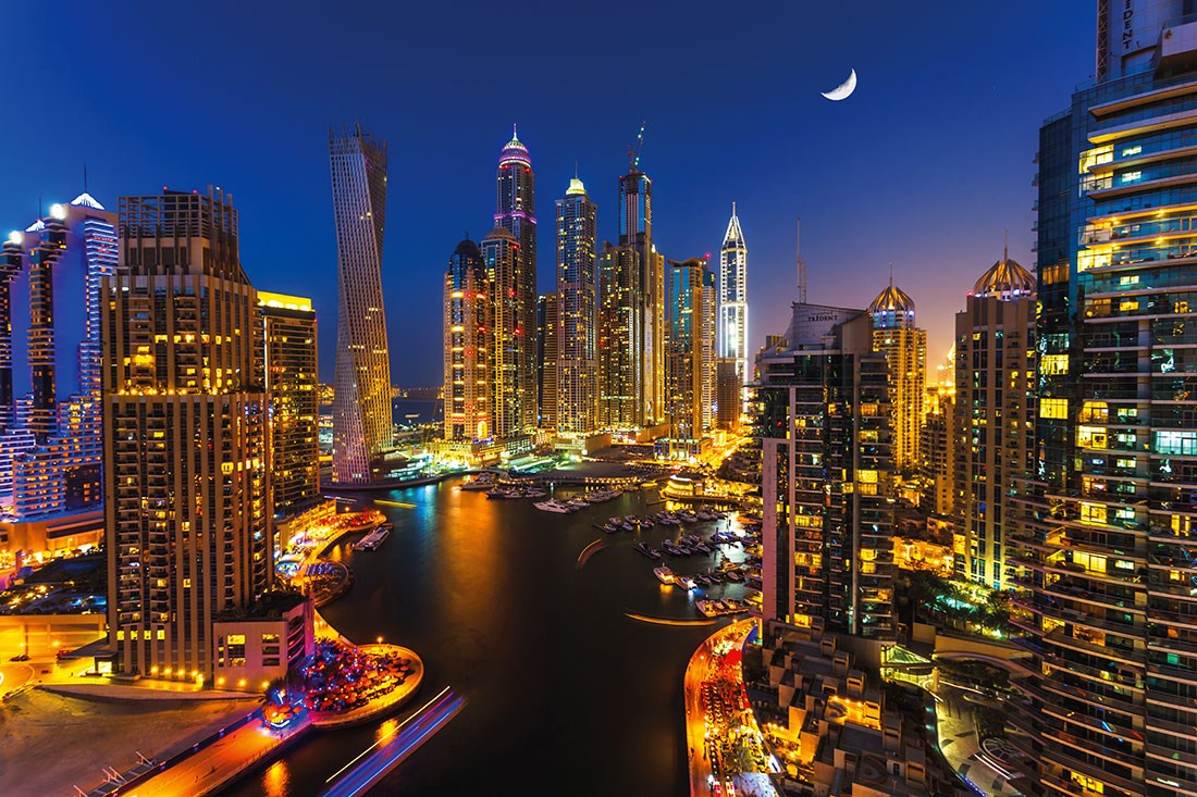 Dubai Şehri Gece Manzarası Duvar Kağıdı