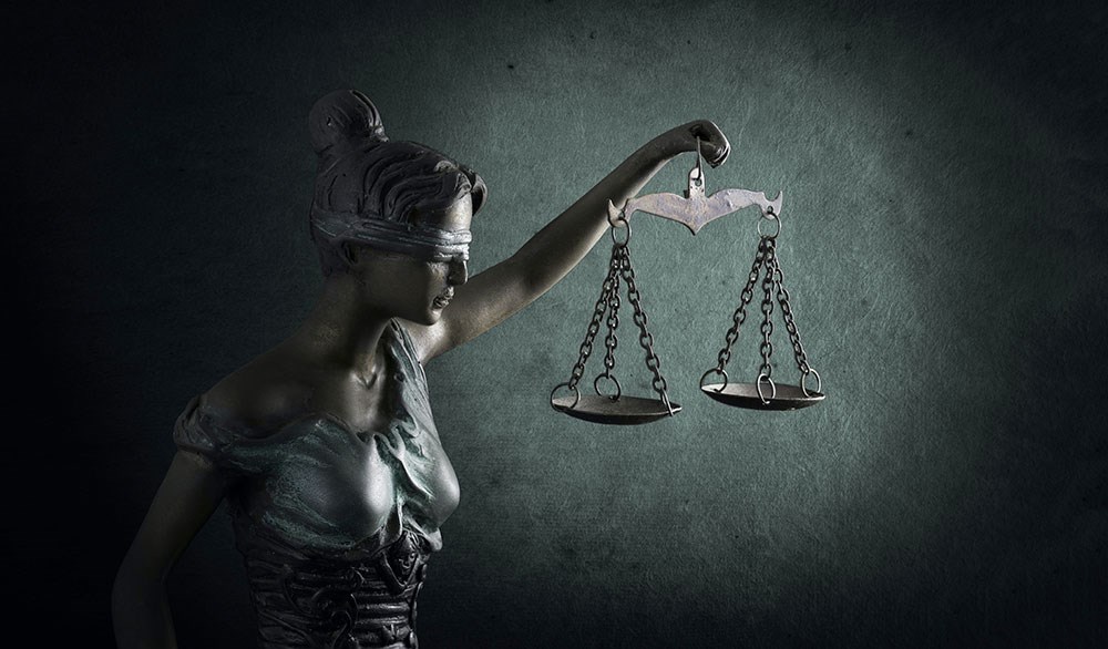 Adaletin Terazisi Hukuk Bürosu 3D Duvar Posteri
