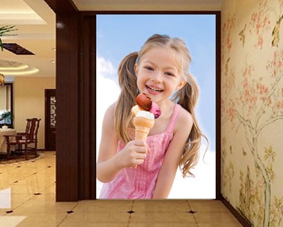3D Mutlu Dondurma Yiyen Çocuk Duvar Kağıdı 