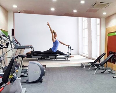 Pilates Salonu Duvar Kağıdı Modeli