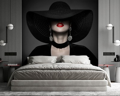 Siyah Şapkalı Kadın Duvar Kağıdı Modeli