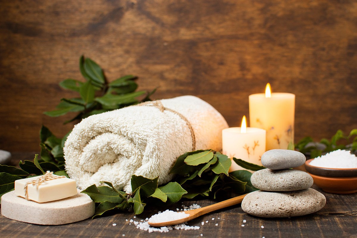 Doğal Sabun, Mumlar ve Şifalı Otlar Resimli 3D Spa Merkezi Duvar Kağıdı Modeli