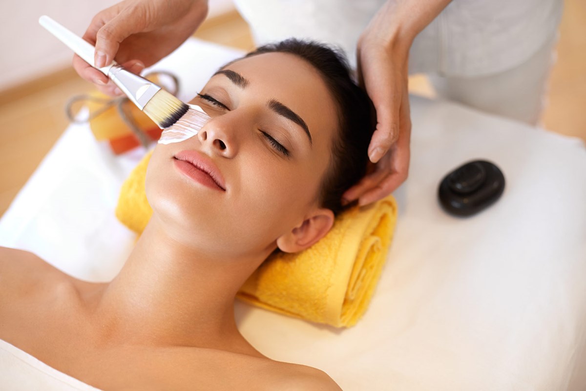 Cilt Bakımı Temalı Spa Salonu duvar Posteri Modeli