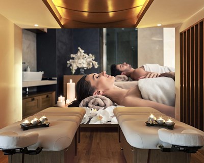 Çift Masajı Resimli Spa Merkezi Duvar Kağıdı Modeli