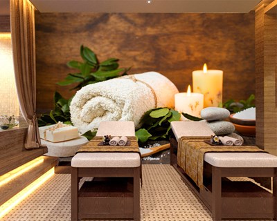 Doğal Sabun, Mumlar ve Şifalı Otlar Resimli 3D Spa Merkezi Duvar Kağıdı Modeli
