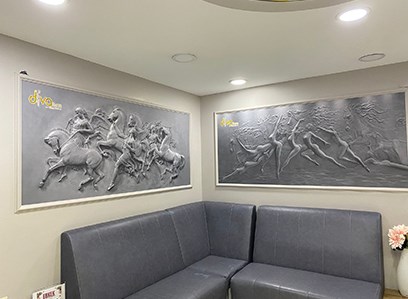 Her Diva'nın Bir Hikayesi Vardır: Bizimki Duvarlarımızda Başlıyor